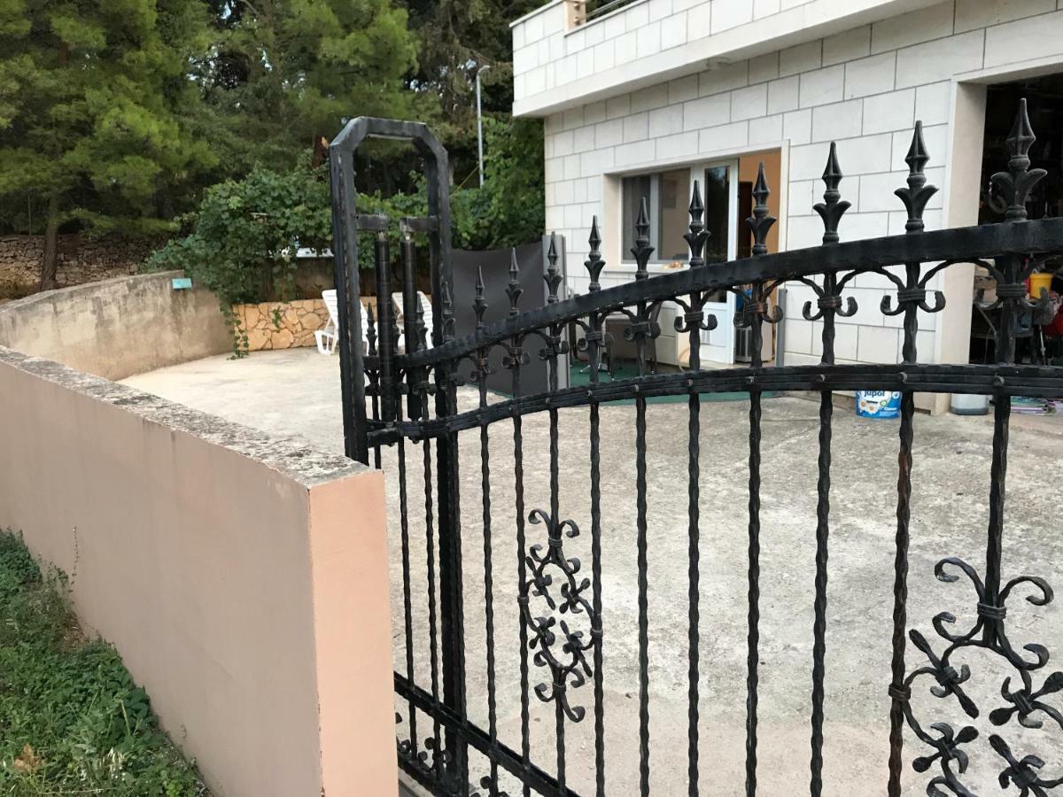 Peter&Zana Apartments Stari Grad  Exterior foto